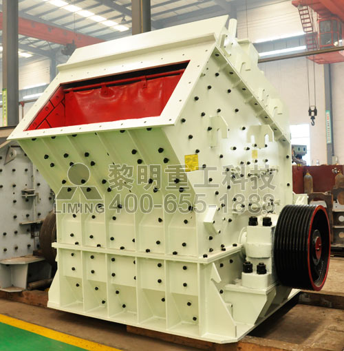 黎明重工破碎設備助力新疆砂石行業(yè)發(fā)展 